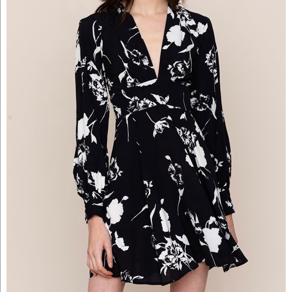 Yumi Kim shire thing dress xxs NWT